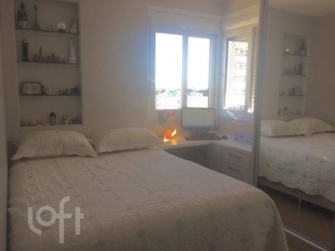 Image 22 - 249274